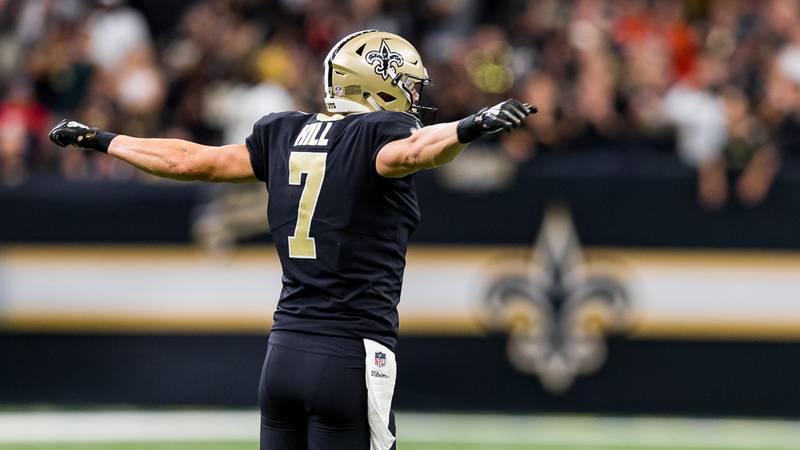 Taysom Hill scored two touchdowns for the Saints.
(Source: WVUE)