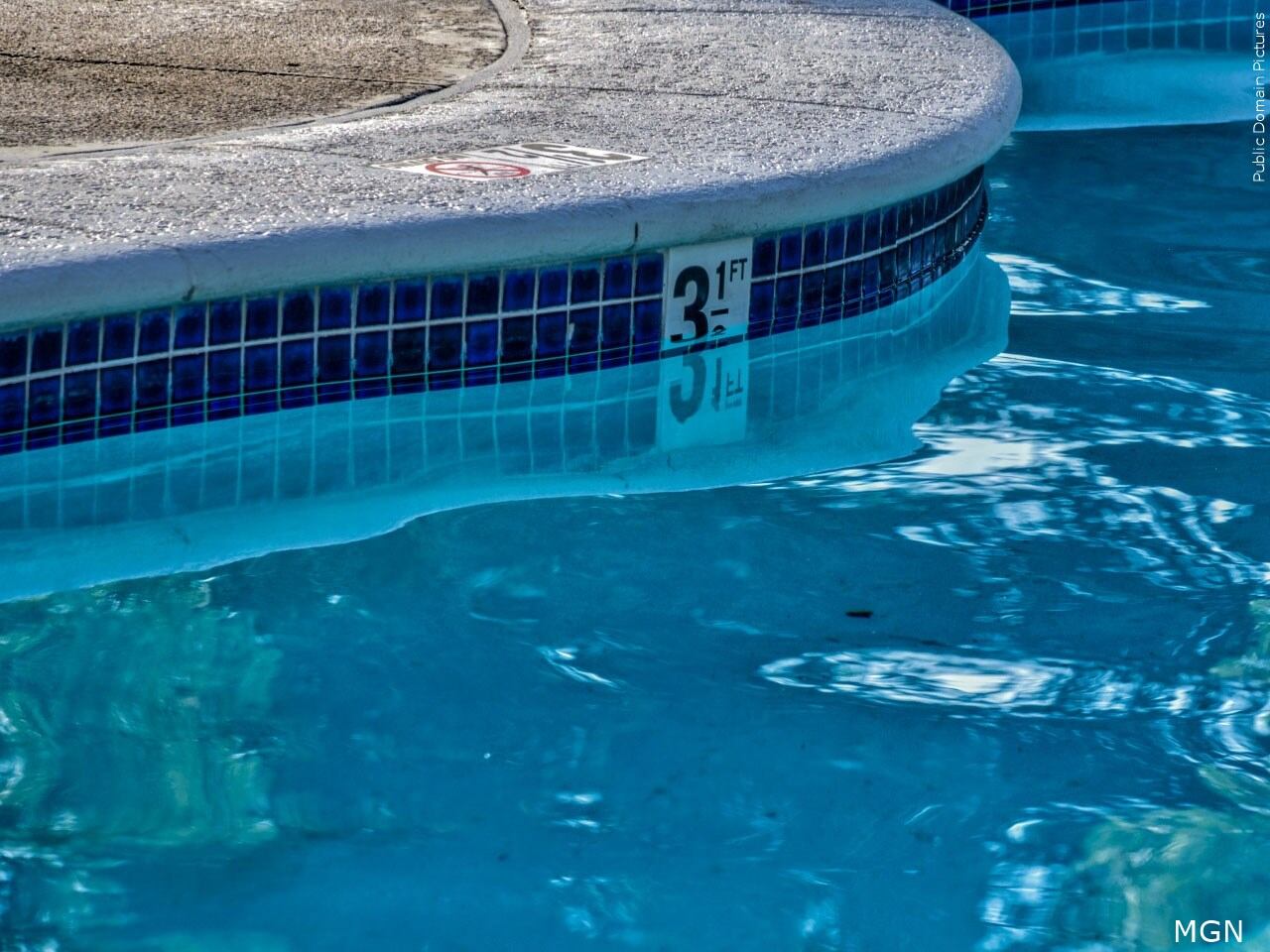 Teen dies after being pulled from swimming pool at Clinton YMCA - Vimarsana News