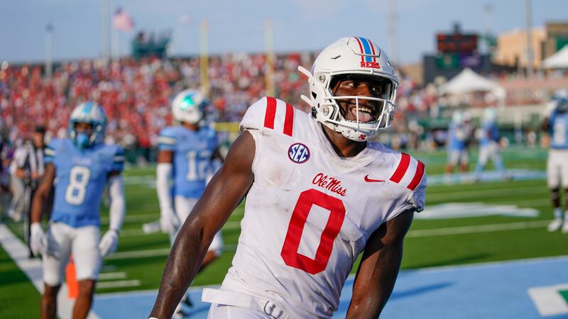 Mississippi tight end Michael Trigg (0) celebrates his touchdown reception in the second half...
