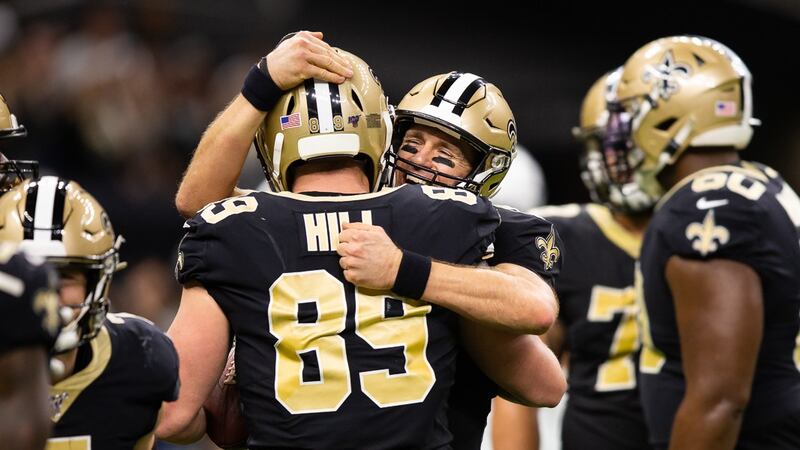 Drew Brees to Josh Hill for a 5-yard touchdown to give No. 9 540 career TD passes. (Source:...