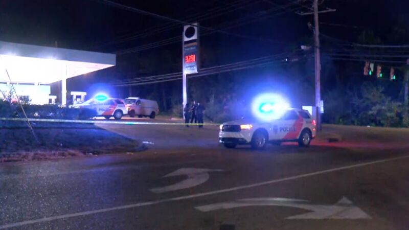 JPD: Suspects try to run over police with stolen car, wreck vehicle