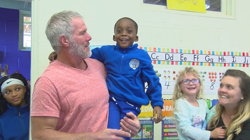 NFL Hall of Famer Brett Favre stopped by the Hancock County Boys and Girls Club in Bay St....